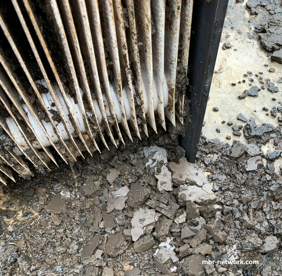 Heavy sludging and accumulated solids on an MBR membrane module